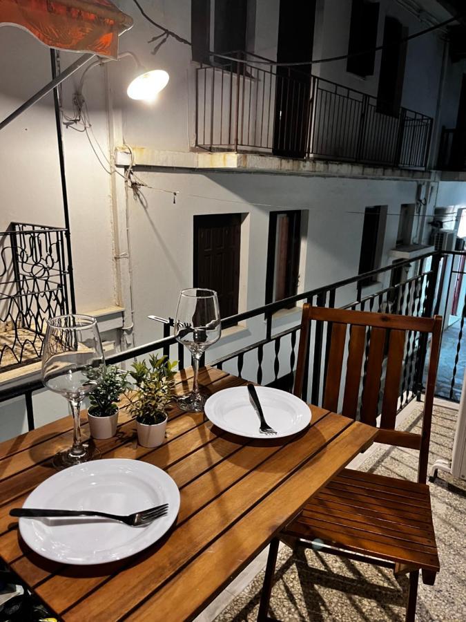 Orfeas Luxury Rooms & Studio スコペロス エクステリア 写真